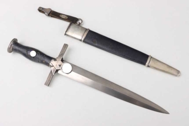 M38 RLB leader's dagger with hanger "Weyersberg" - 1st pattern