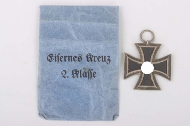 1939 Iron Cross 2nd Class in bag - 24