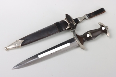 Early M33 SS Service Dagger "I" with vertical hanger - Böker