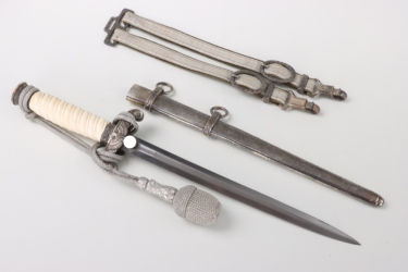 M35 Heer officer's dagger with hangers & portepee - Höller