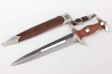 Early M33 SA Service Dagger "Wm" with hanger - Grah