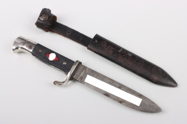 HJ knife with motto