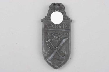 Heer Narvik Shield