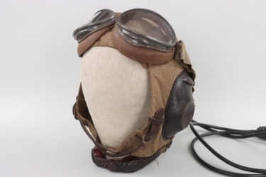 Luftwaffe flight helmet LKpS101 with goggles