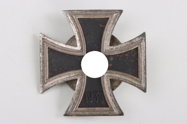 1939 Iron Cross 1st Class with screwback - C.F. Zimmermann "L/52"