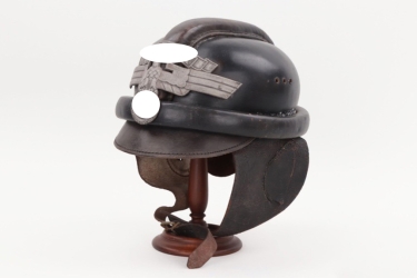 NSKK Motorcyclist's crash helmet