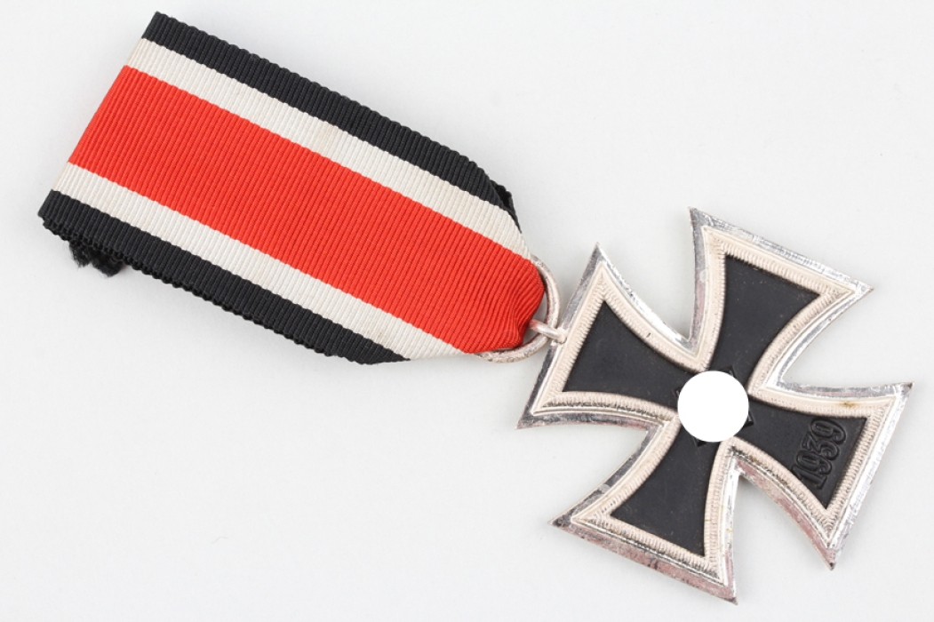 1939 Iron Cross 2nd Class - mint