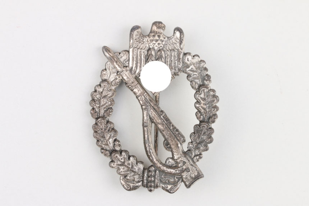 Infantry Assault Badge in silver - L/56