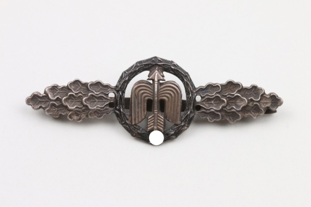 Squadron Clasp for Nachtjäger in silver