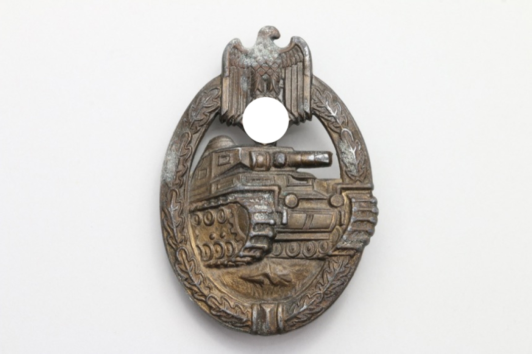 Tank Assault Badge in bronze - Frank & Reif