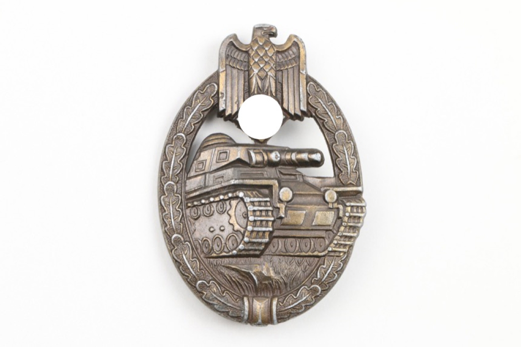 Tank Assault Badge in bronze - crimped