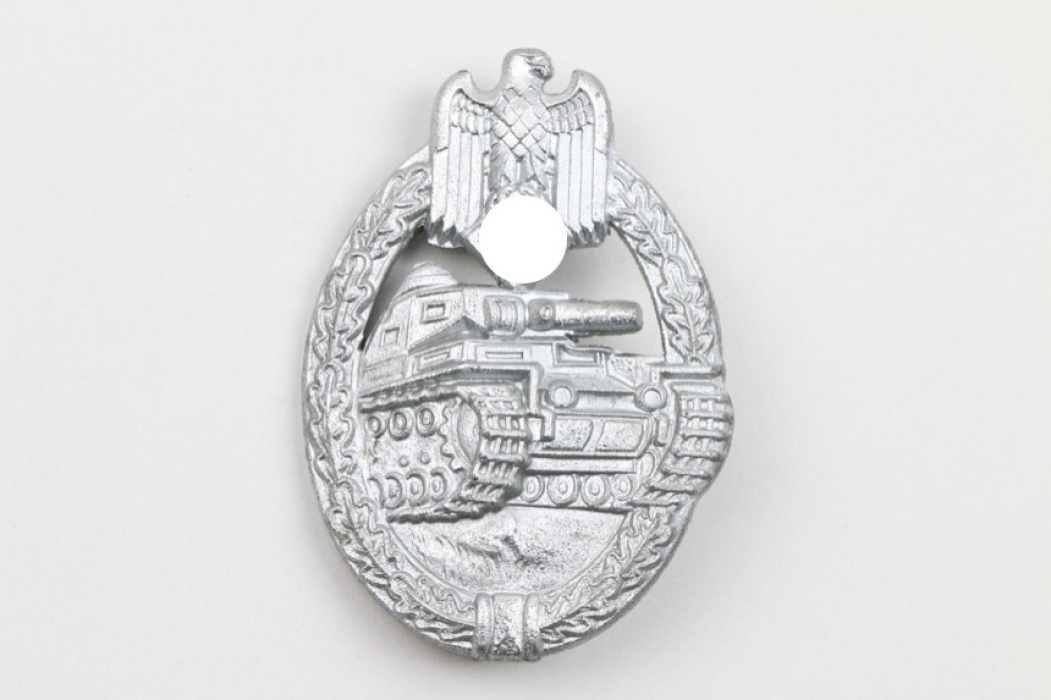 Tank Assault Badge in silver