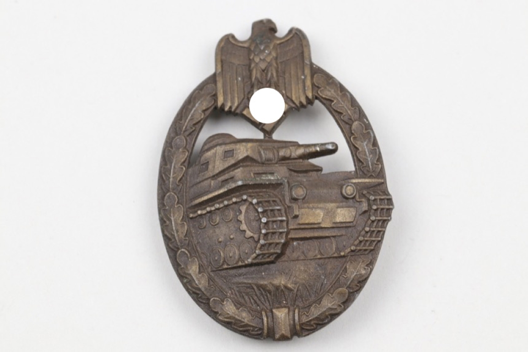 Tank Assault Badge in bronze