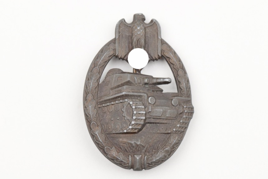 Tank Assault Badge in bronze