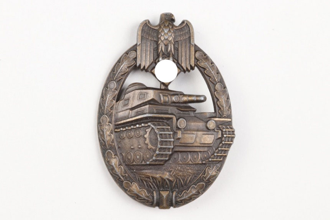 Tank Assault Badge in bronze