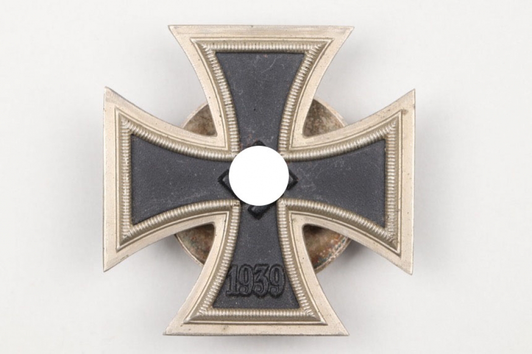 1939 Iron Cross 1st Class on screw-back