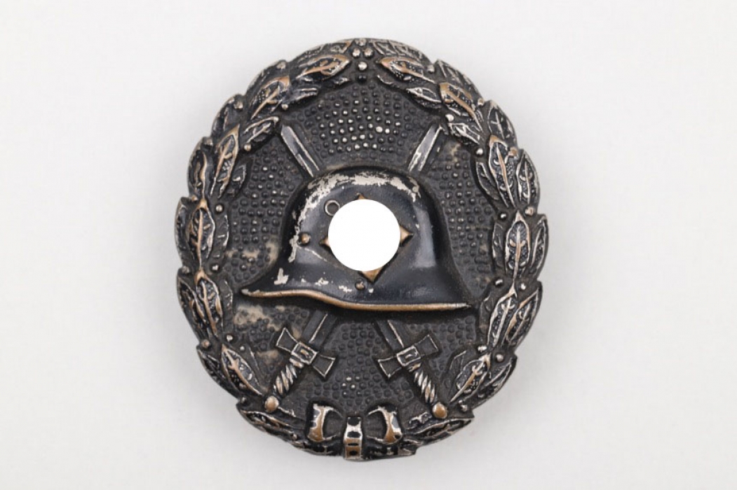 1st pattern Wound Badge in black