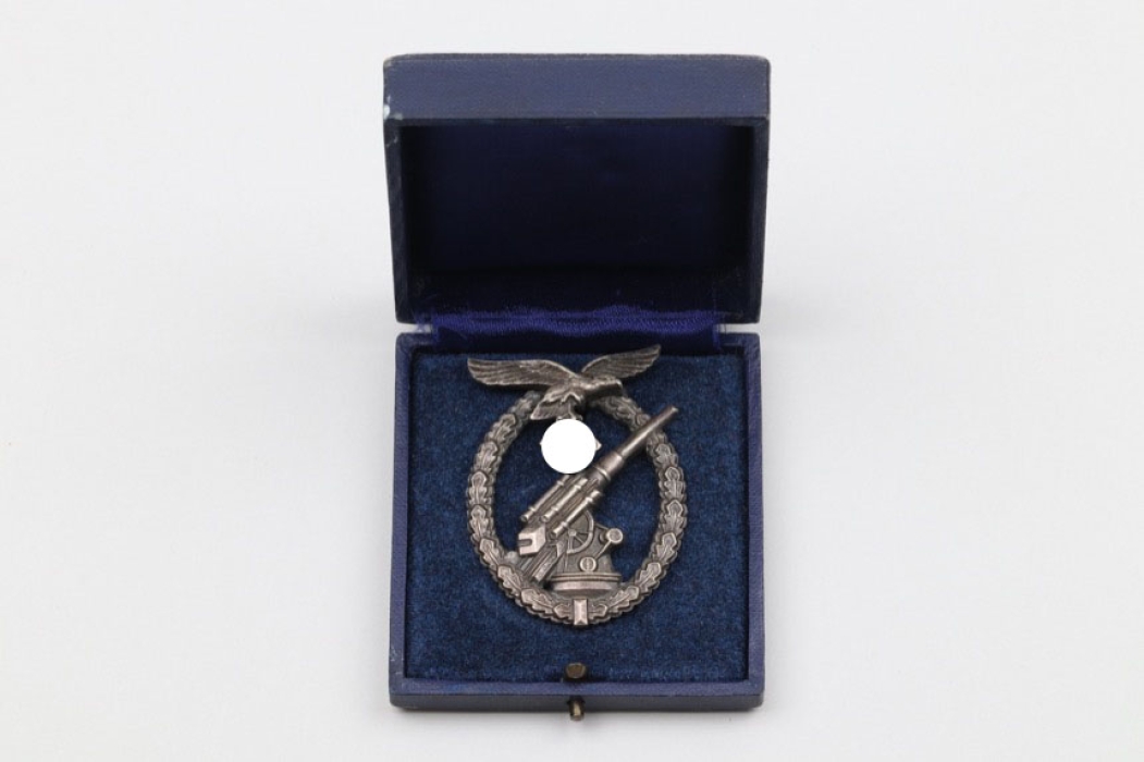 Lufwaffe Flak Badge in case - Brehmer