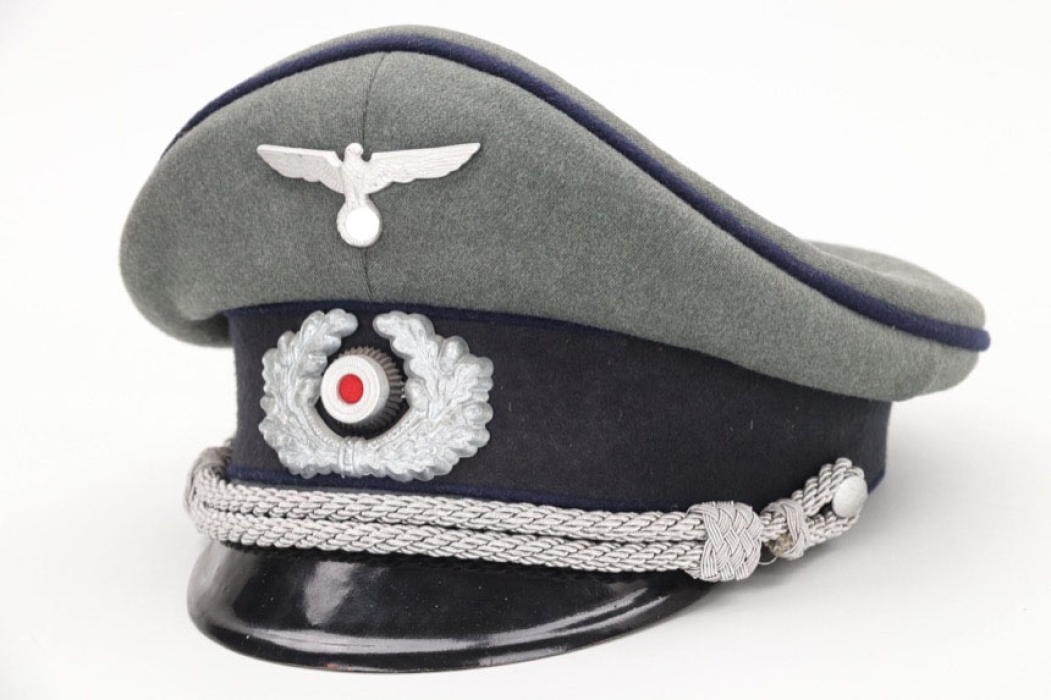 Heer medical officer's visor cap