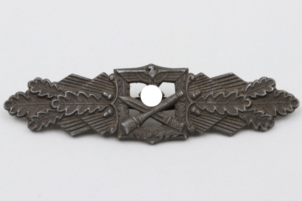 Close Combat Clasp in bronze - FLL