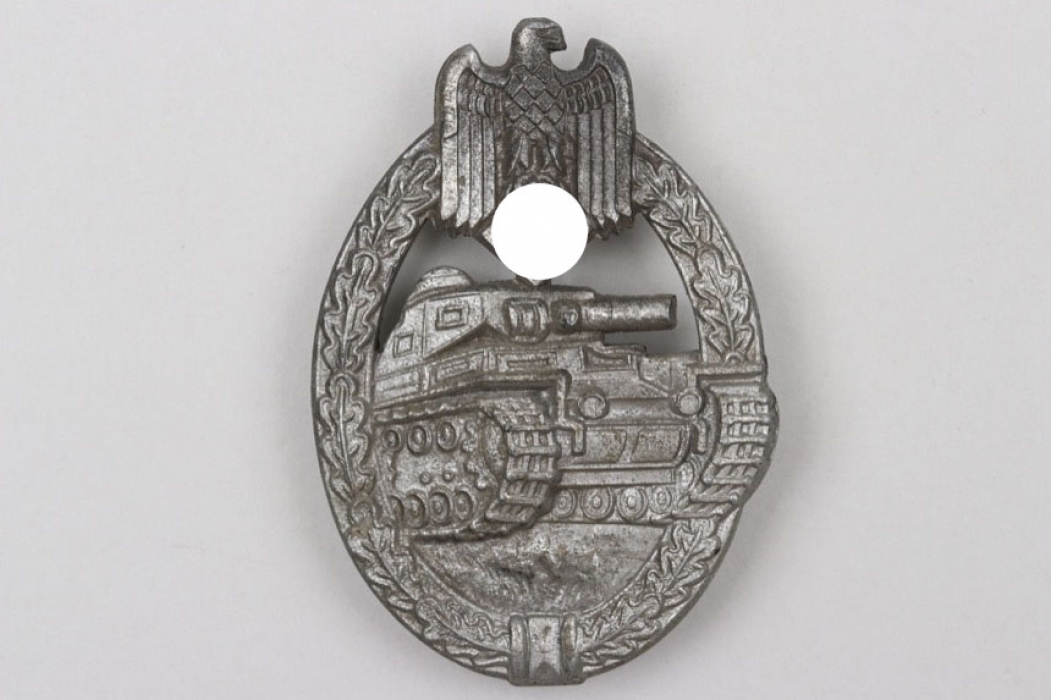 Tank Assault Badge in silver