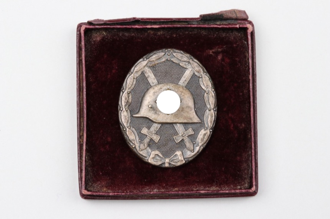 Wound Badge in silver - tombak