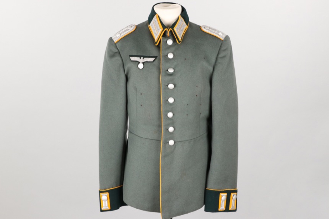 Cl.v.Fürstenberg - German Cross in gold recipient's parade tunic