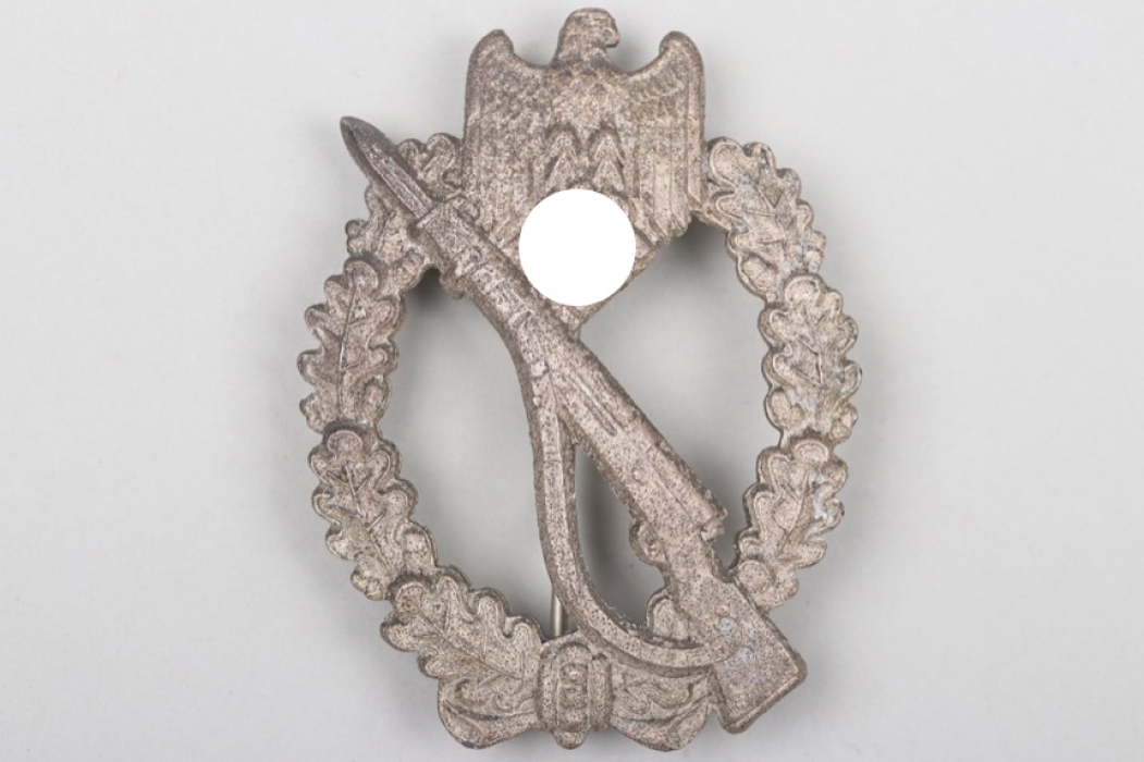 Infantry Assault Badge in silver - FLL