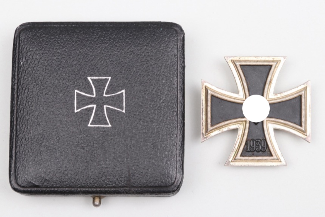 1939 Iron Cross 1st Class in case - 26