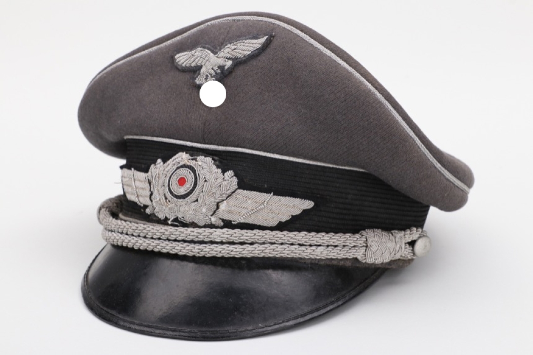 Luftwaffe officer's visor cap