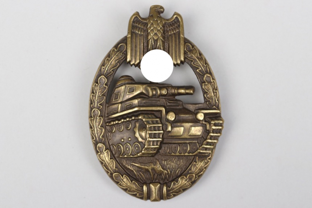 Tank Assault Badge in bronze - tombak