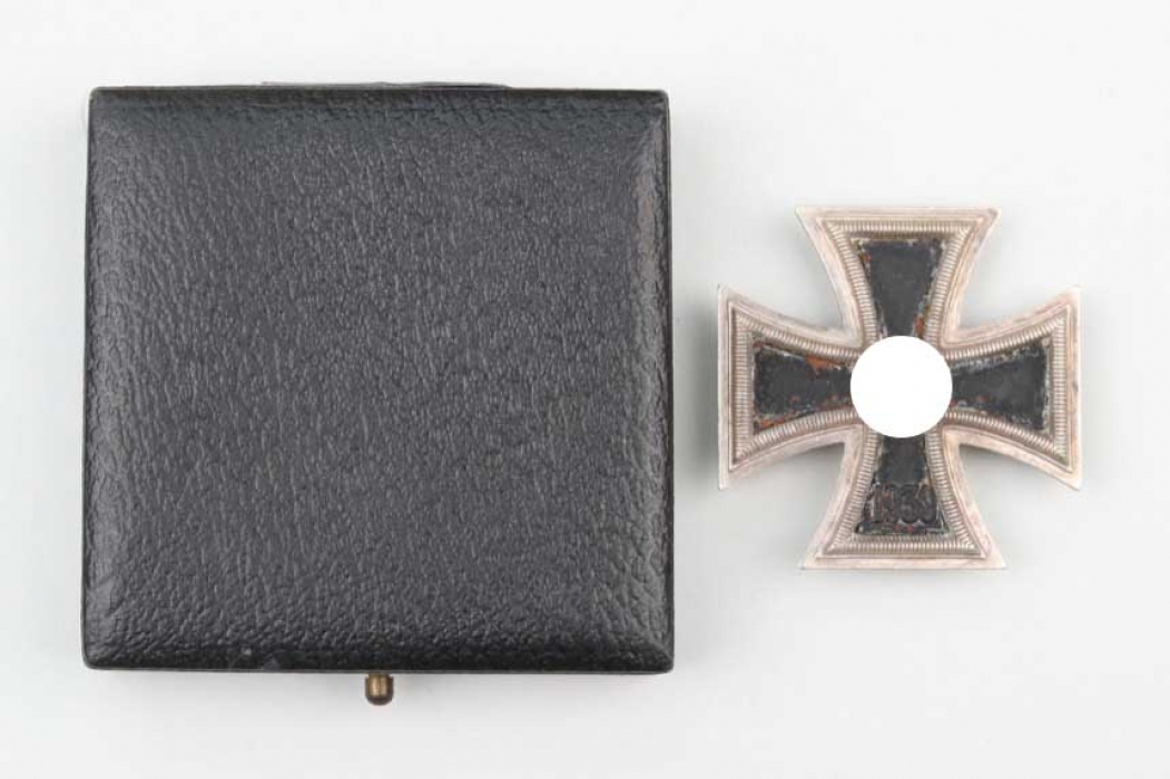 1939 Iron Cross 1st Class in case - 6.