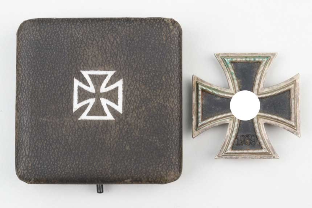 1939 Iron Cross 1st Class in case - L/10