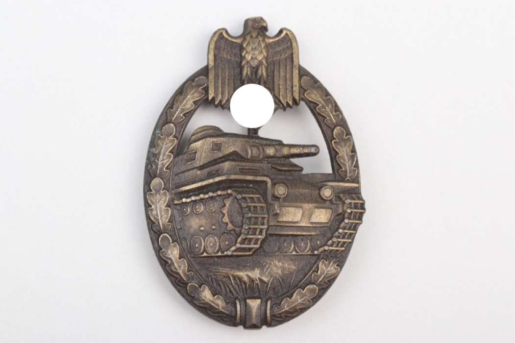 Tank Assault Badge in bronze