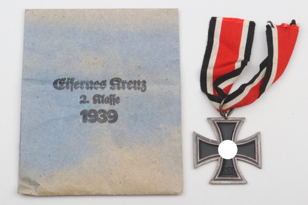 1939 Iron Cross 2nd Class with bag