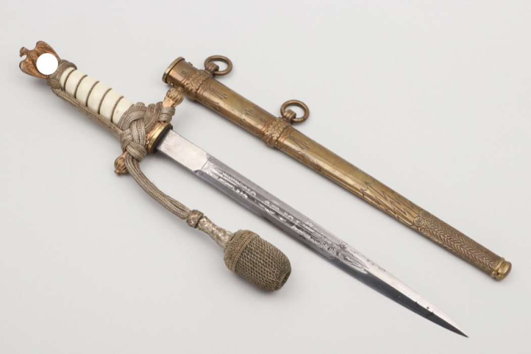 Kriegsmarine officer's dagger with portpee - Weyersberg