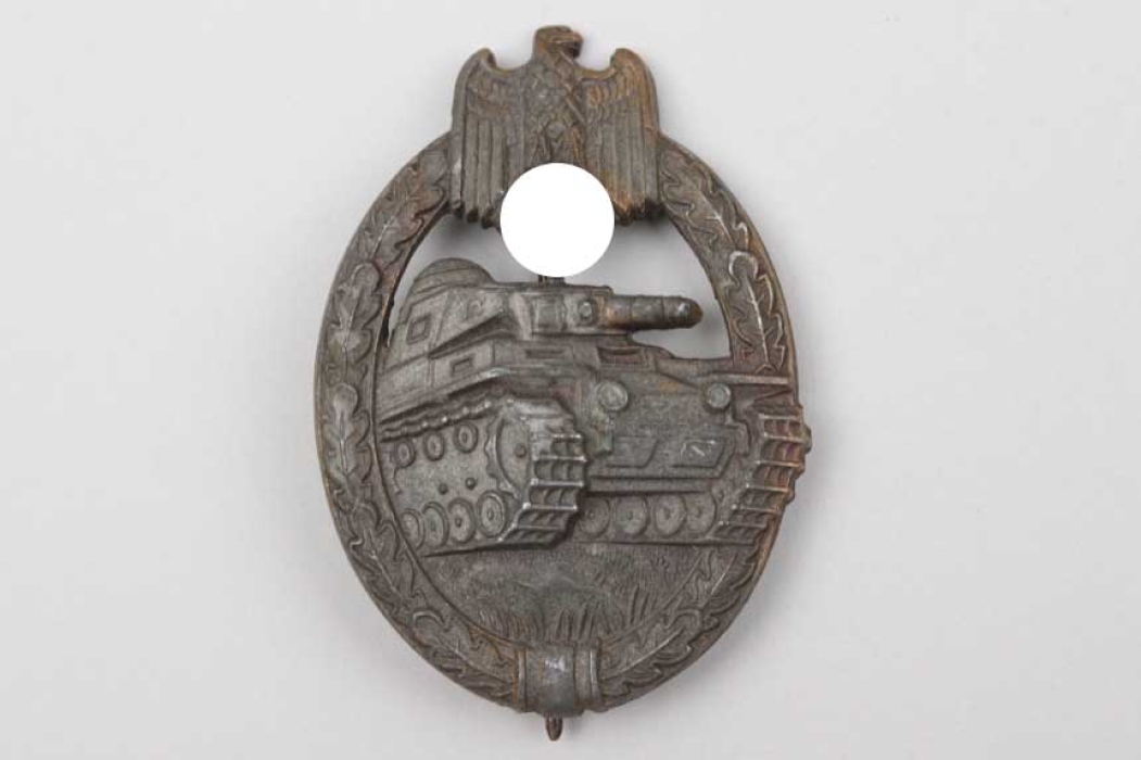 Tank Assault Badge in bronze