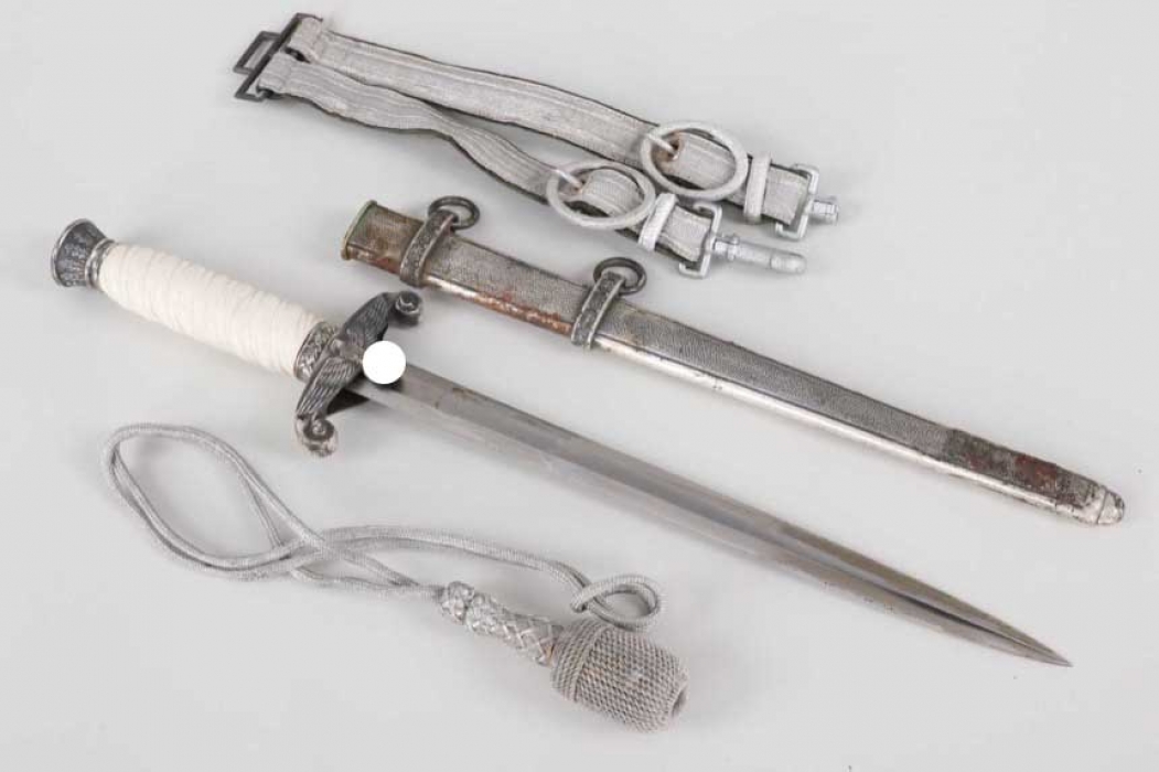 Heer officer's dagger with hangers and portepee - Höller