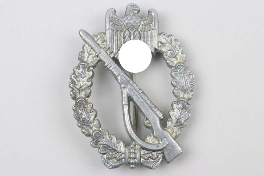 Infantry Assault Badge in Silver