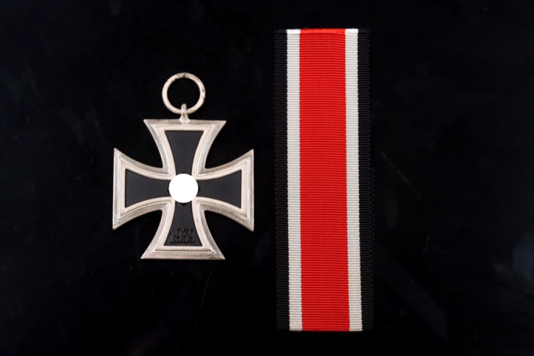 1939 Iron Cross 2nd Class - mint