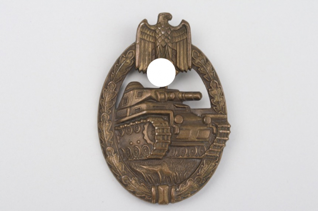 Tank Assault Badge in Bronze