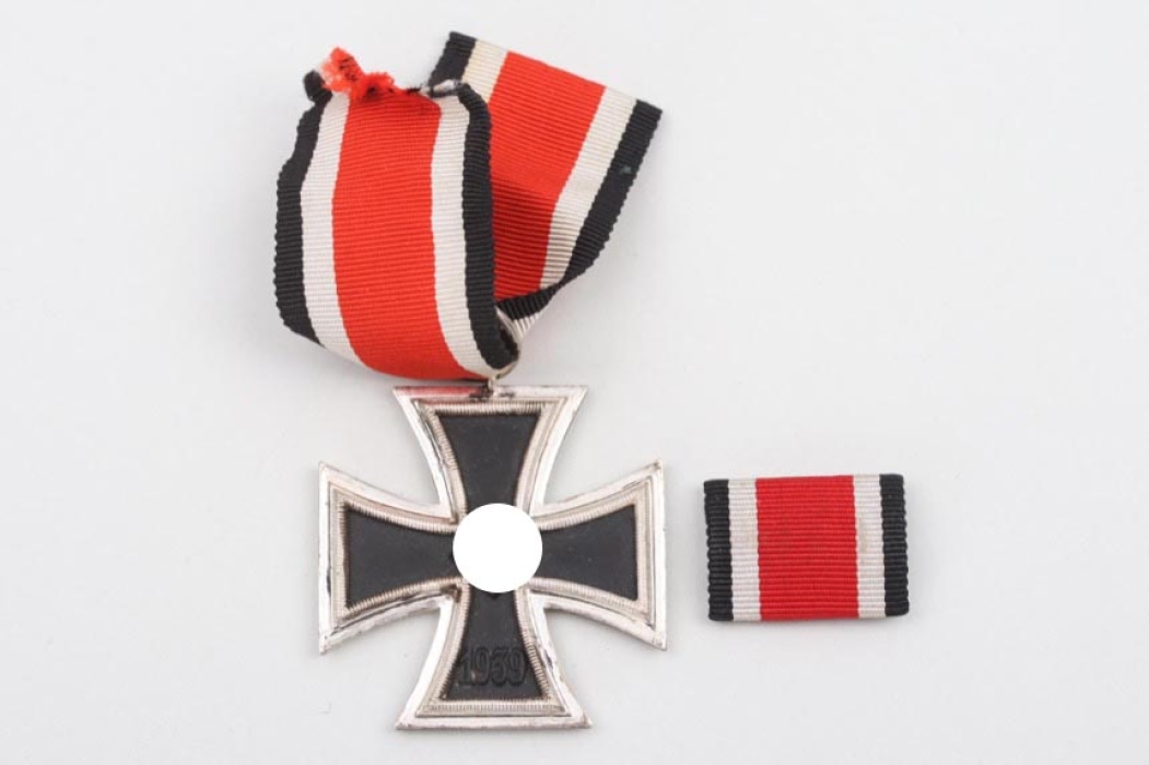 1939 Iron Cross 2nd Class + ribbon bar