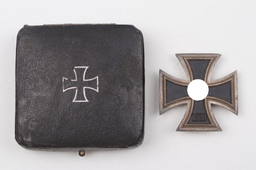 1939 Iron Cross 1st Class with case