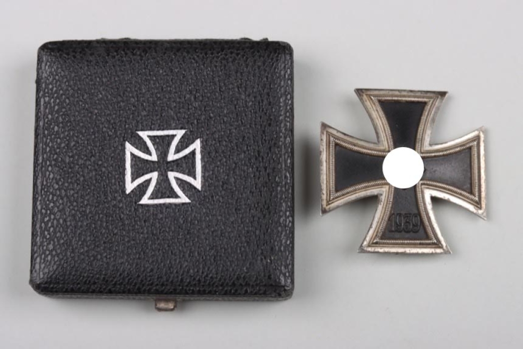 1939 Iron Cross 1st Class with case