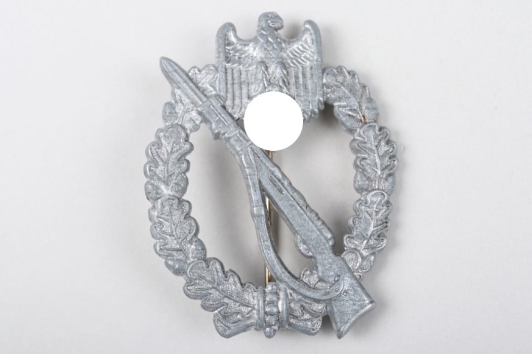 Infantry Assault Badge in Silver