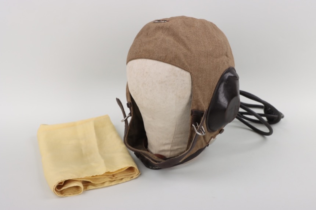 Luftwaffe flight helmet LKpS101 with pilot's scar