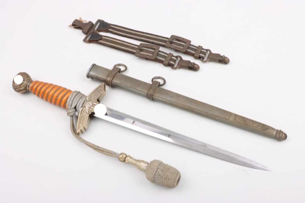 M37 Luftwaffe officer's dagger with portepee & hangers - Eickhorn