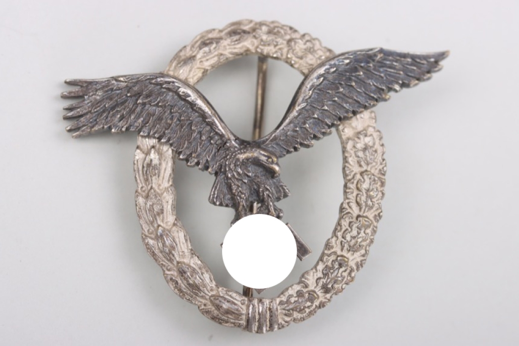 Lt. Petersen - Pilot's Badge "Juncker" flat wreath