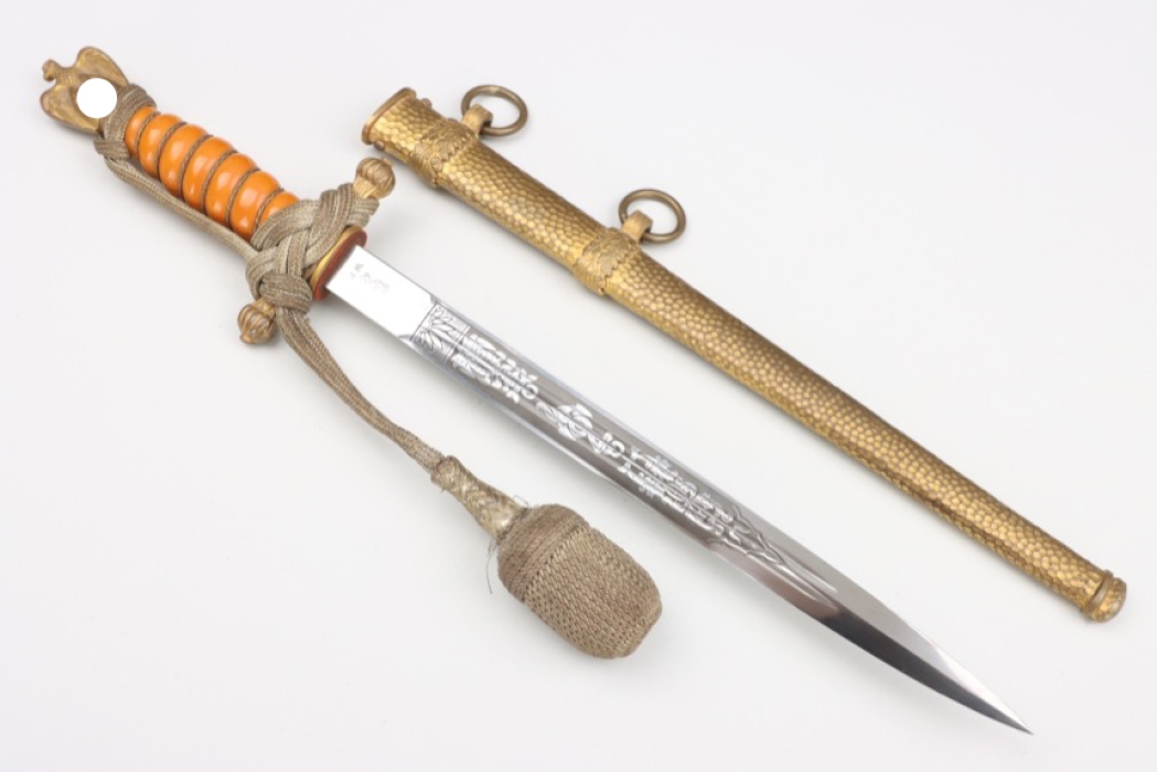 M38 Kriegsmarine officer's dagger with portepee - WKC