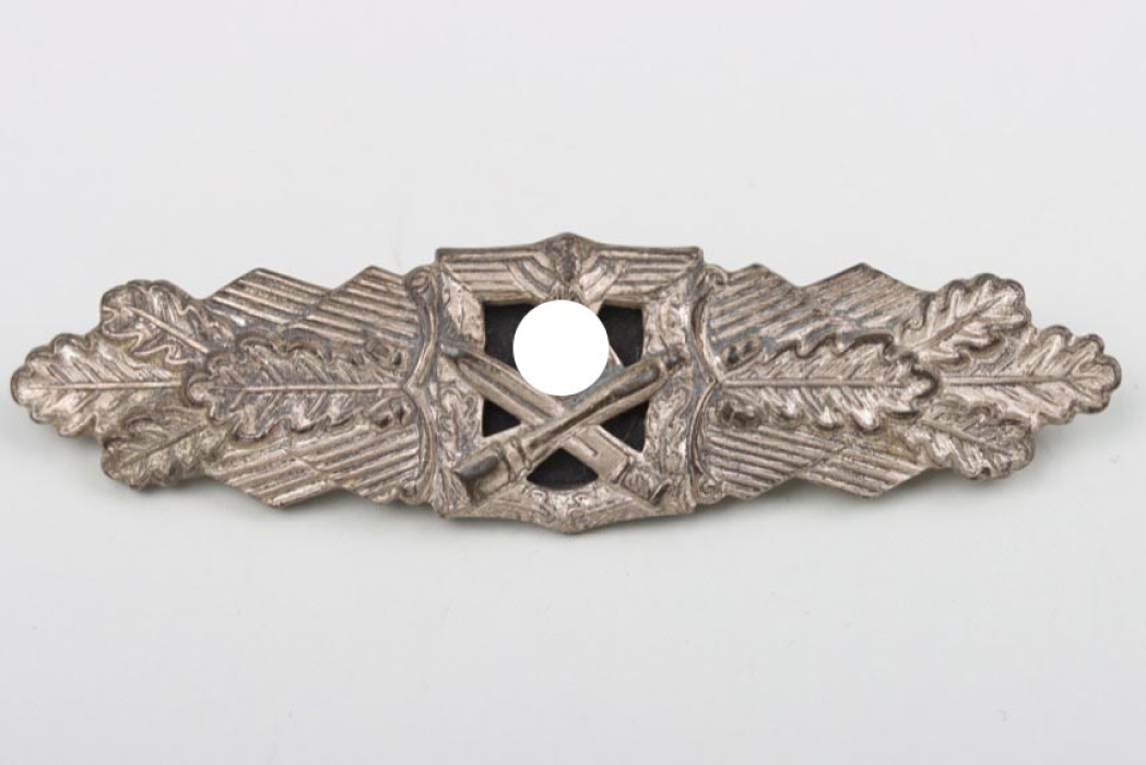 Close Combat Clasp in Silver - R.S.